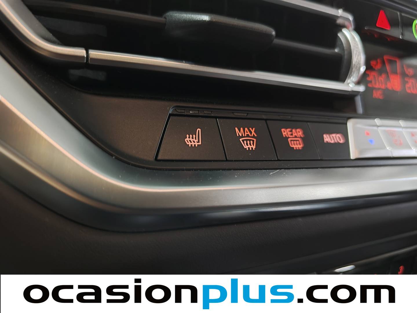 Equipamiento del BMW Serie 3 BMW Serie 3 330i xDrive Touring (258 CV)