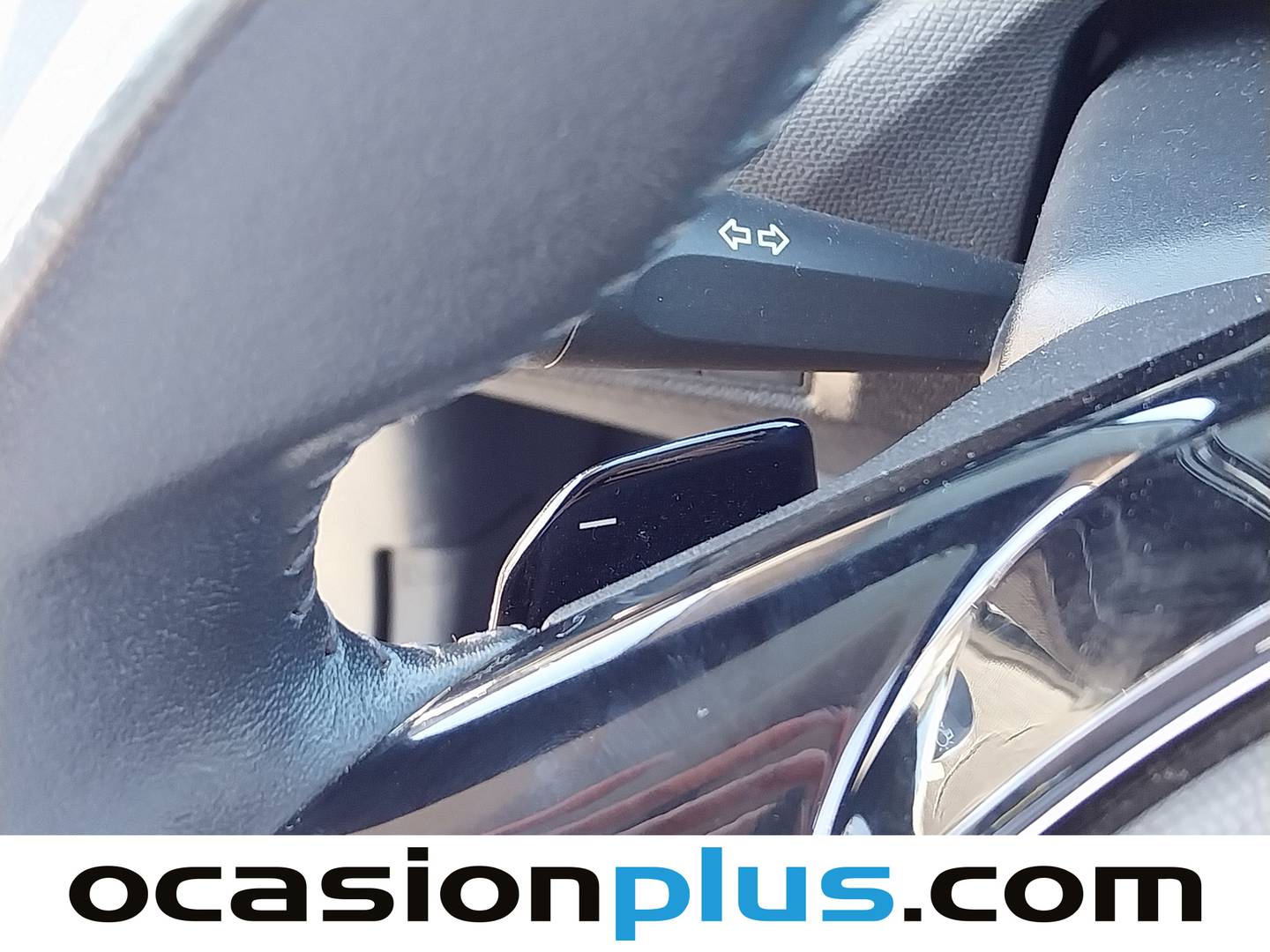 Foto Peugeot 308 Peugeot 308 PureTech 130 S&S Allure Pack EAT8 (130 CV)