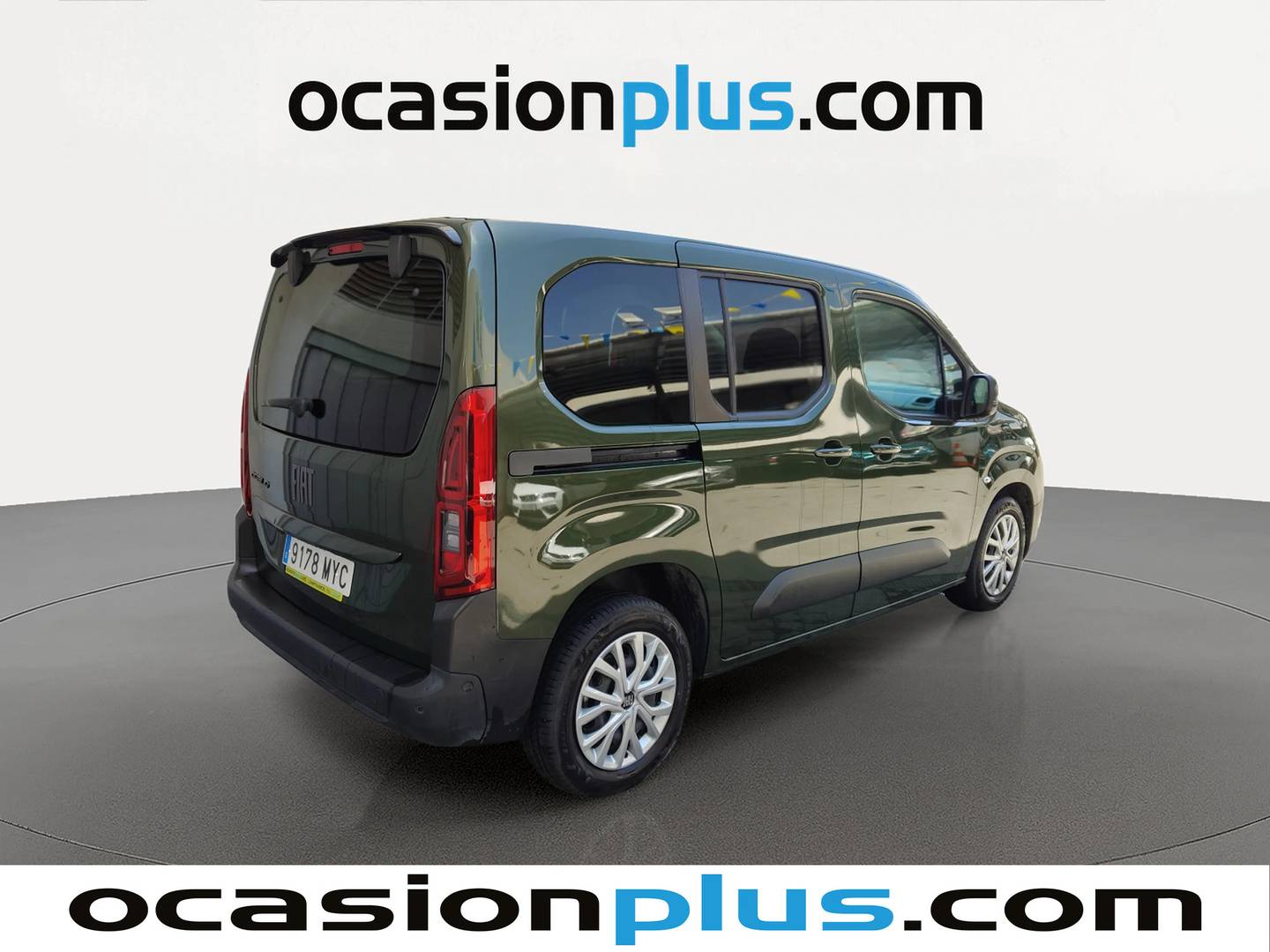 Foto trasera Fiat Doblò Fiat Dobló Combi 1.5 BlueHDi Talla M (100 CV) derecha