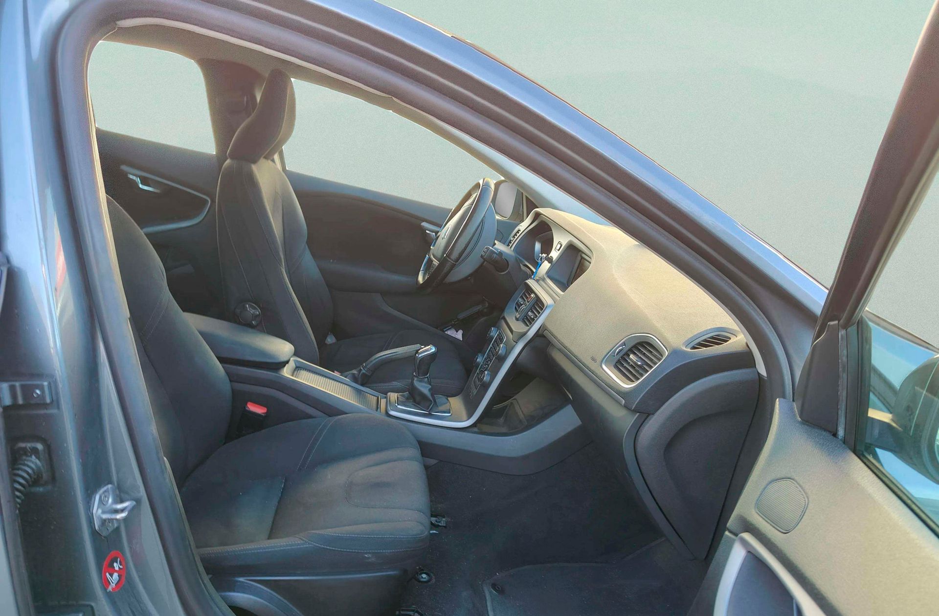 Volvo V40 D2 Kinetic - foto 14