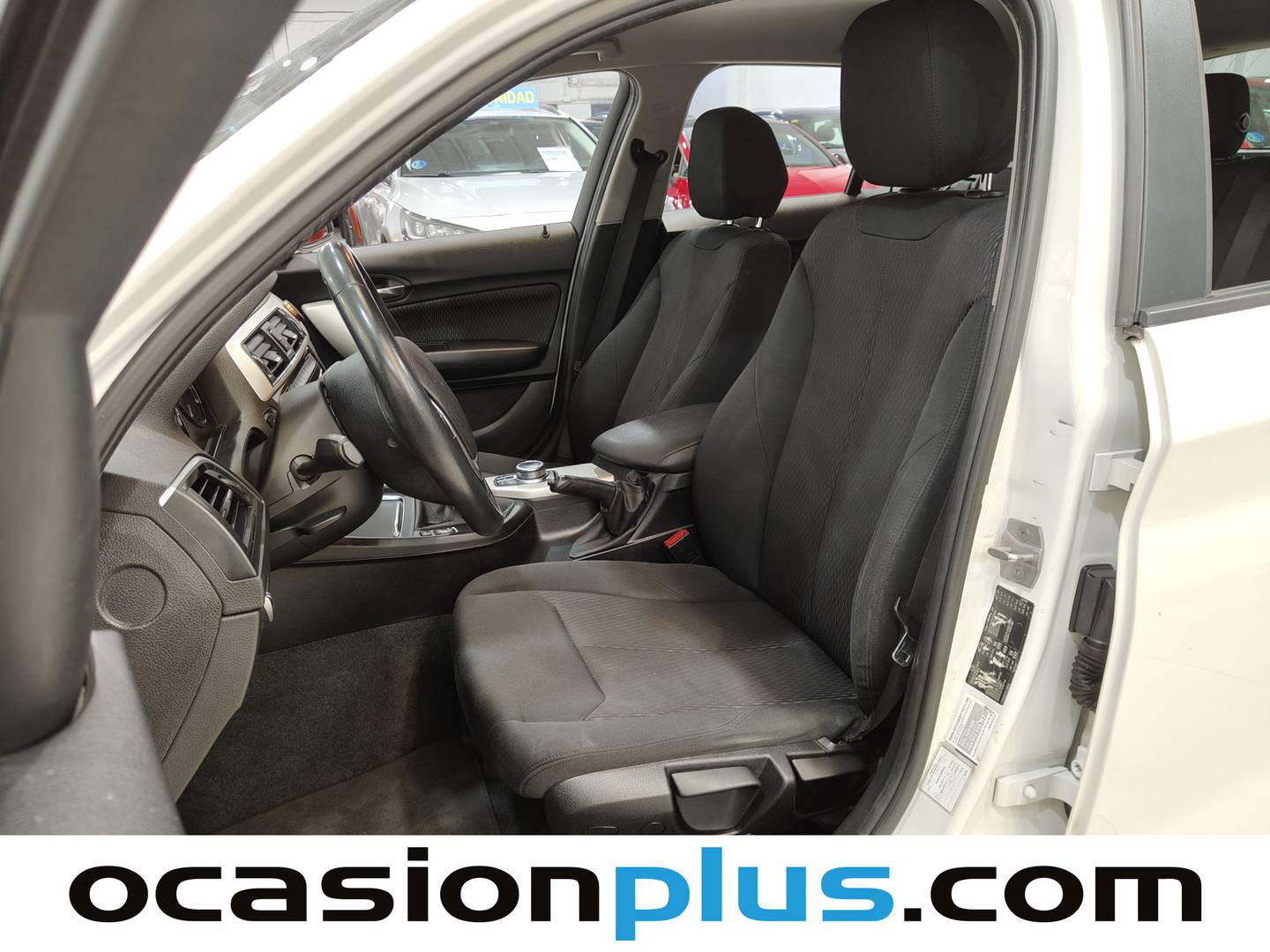 Foto asientos delanteros BMW Serie 1 BMW Serie 1 116i (109 CV)