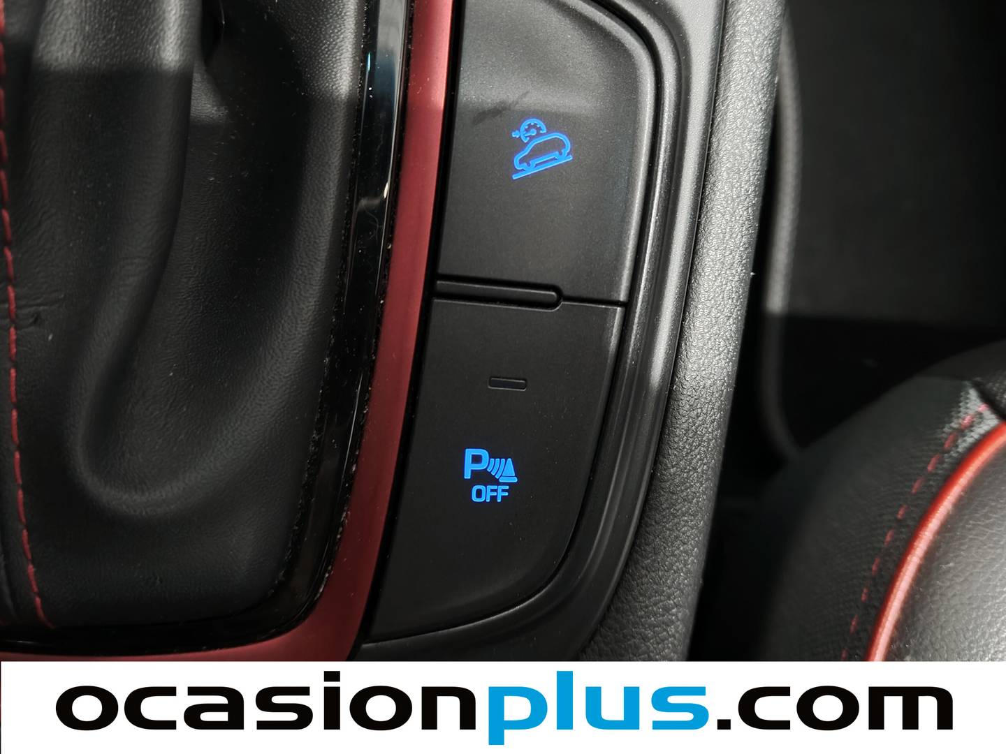 Acabados Hyundai Kona Hyundai Kona 1.6 TGDi Tecno DT 4x2 (177 CV)