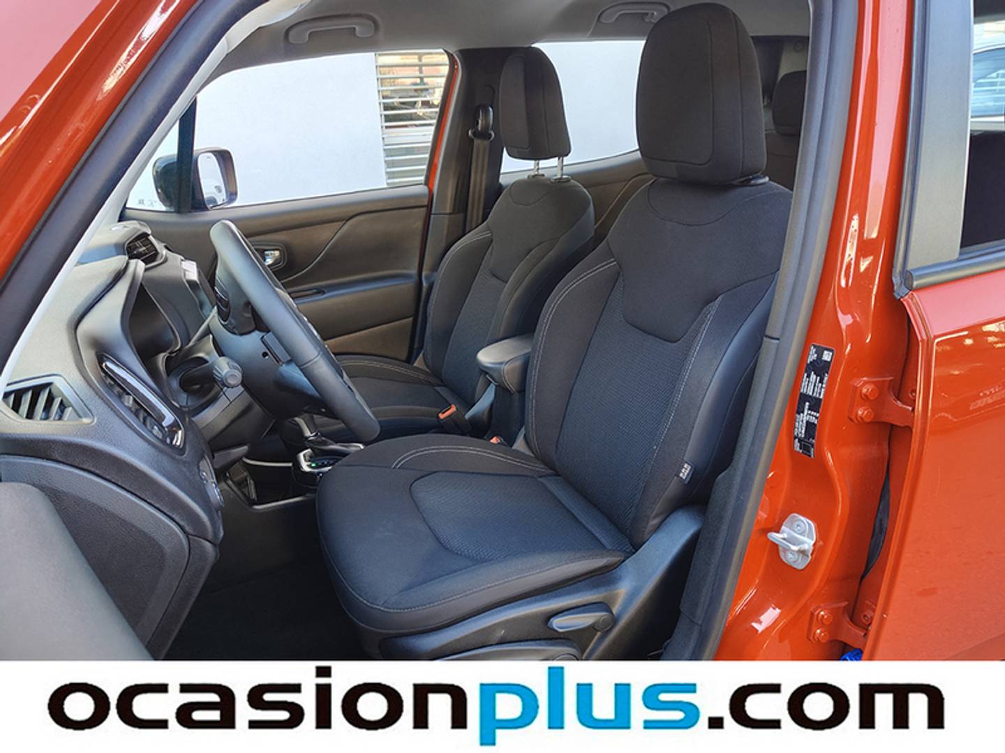 Foto Jeep Renegade Jeep Renegade eHybrid 1.5 Night Eagle ATX (130 CV)