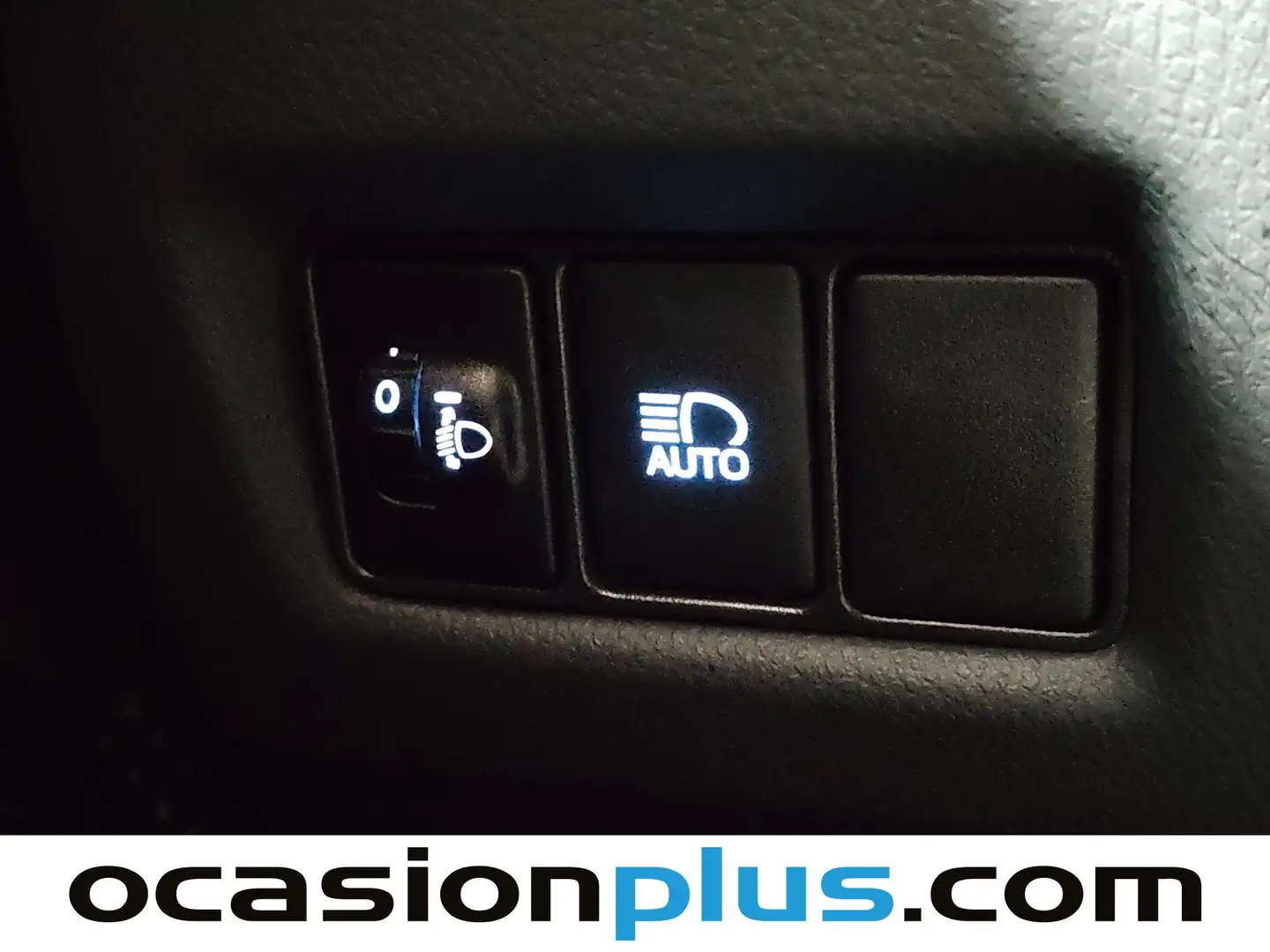 Foto Toyota C-HR Toyota C-HR 1.8 125H Advance (122 CV)