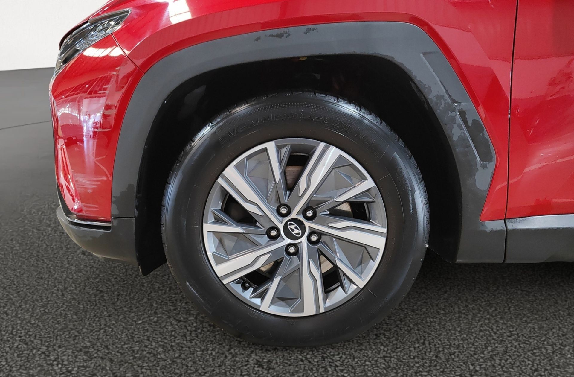 Hyundai Tucson 1.6 CRDi Maxx - foto 33