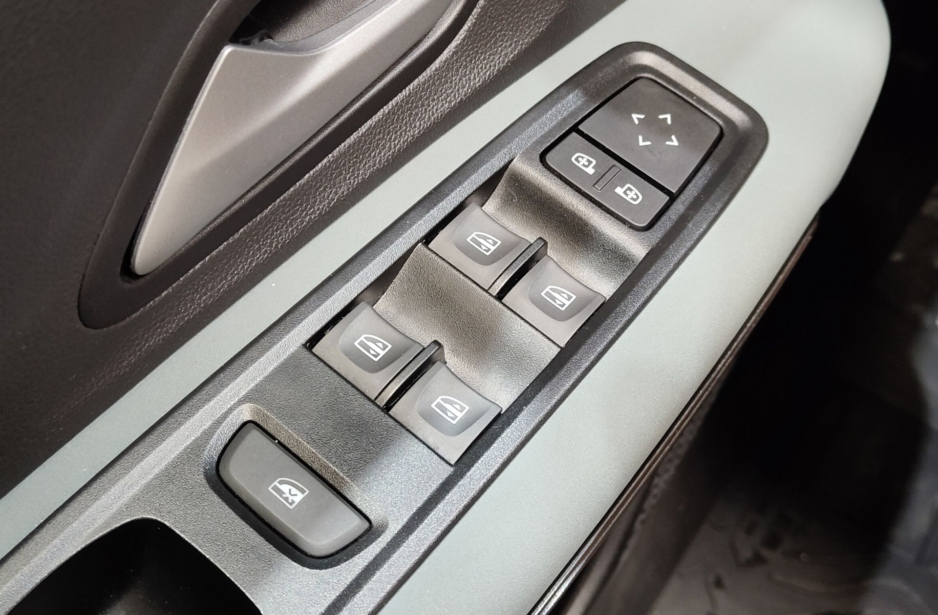 Dacia Jogger Extreme Hybrid 7 plazas - foto 39