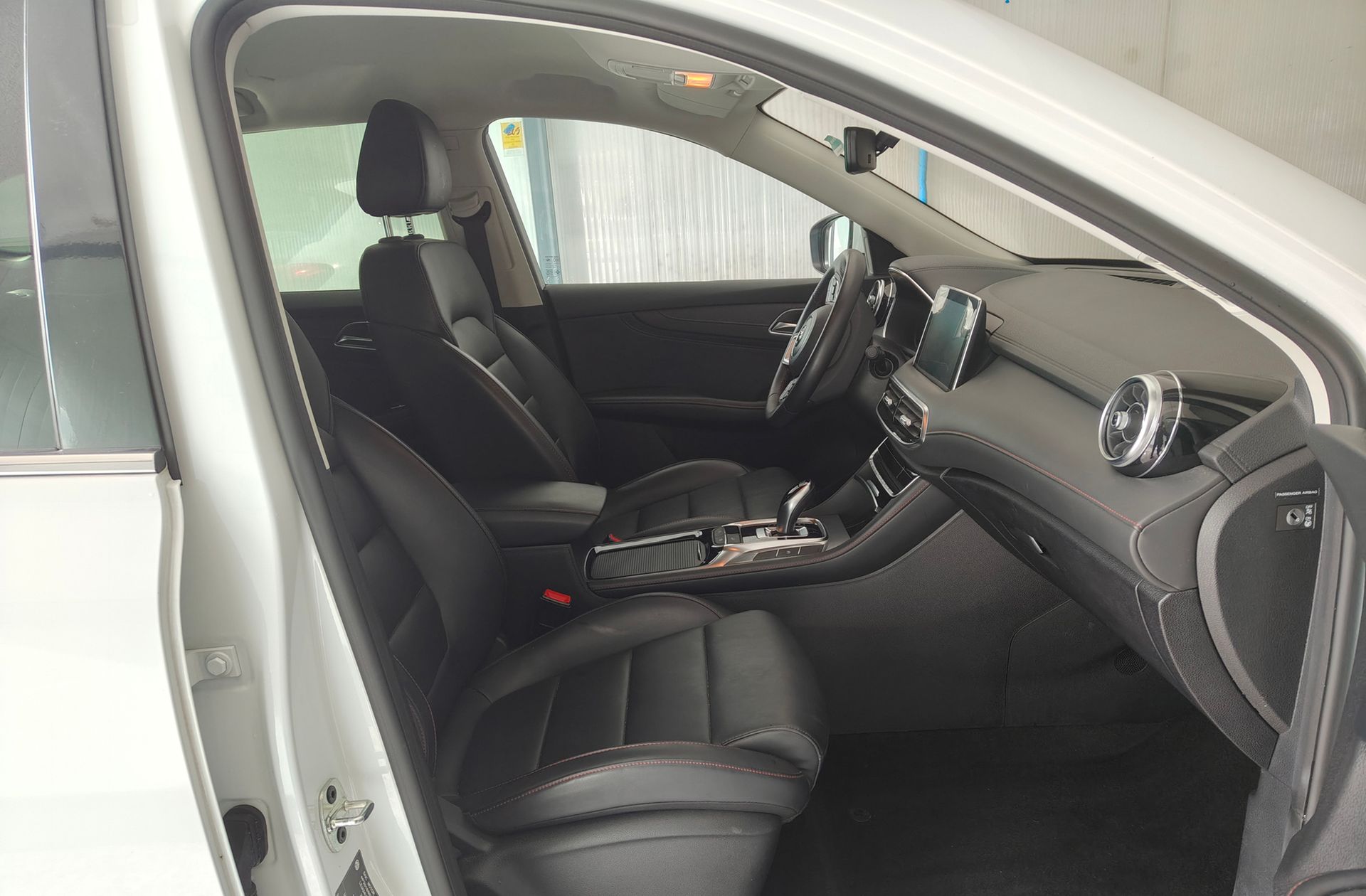 MG HS 1.5 Turbo GDI Comfort DCT - foto 15