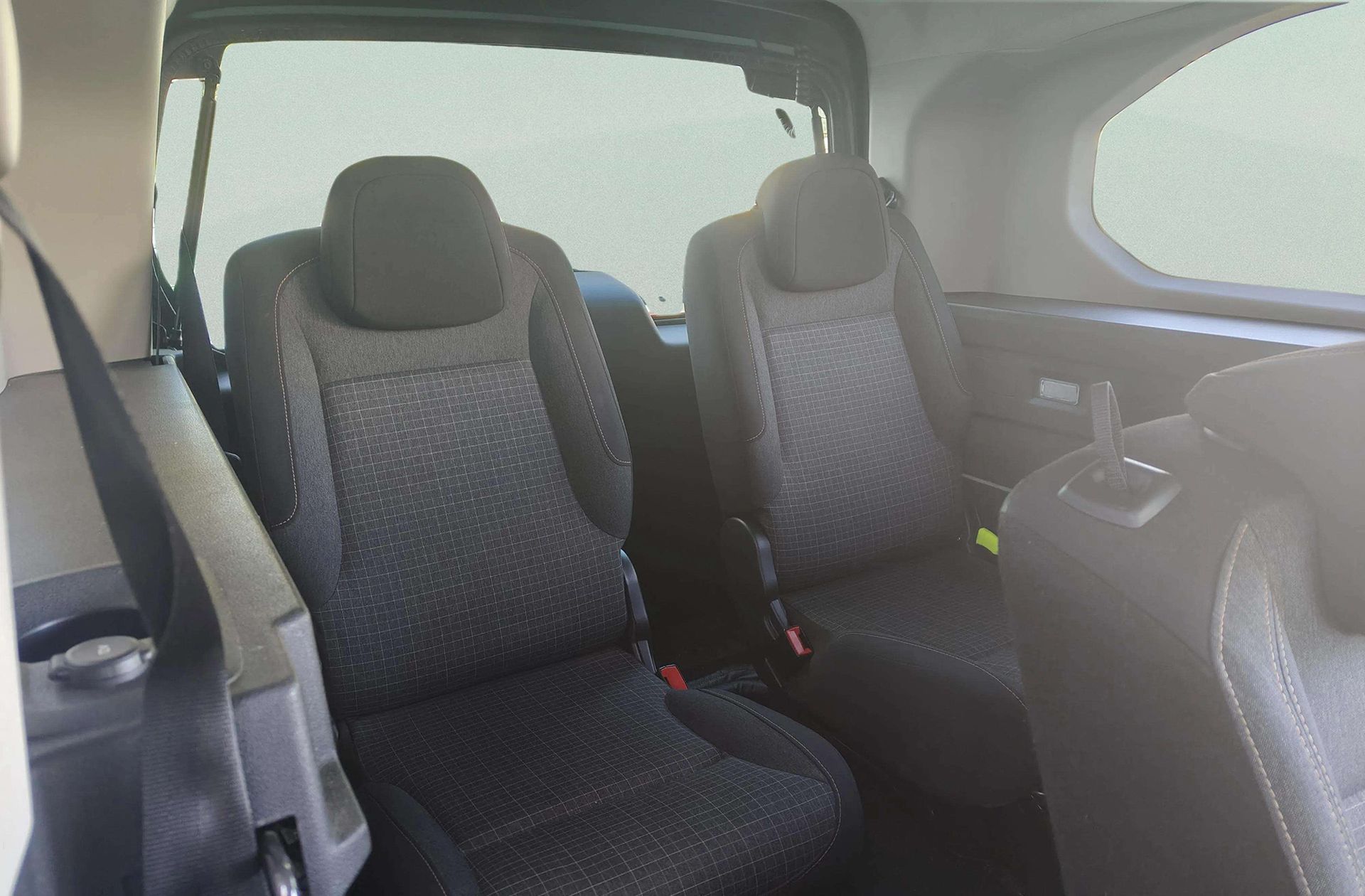 Peugeot Rifter GT Line Long BlueHDi - foto 6