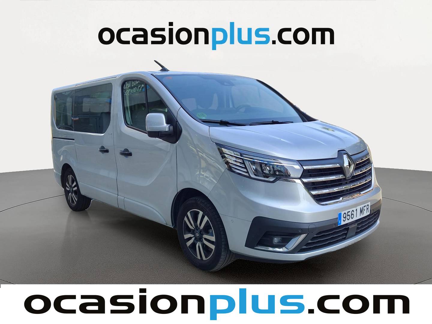 Foto delantera Renault Trafic SpaceClass Renault Trafic SpaceClass SpaceClass Energy Blue dCi (170 CV) Auto derecha