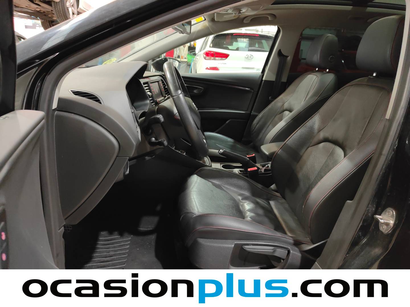 Foto Seat León SEAT León ST 2.0 TDI S&S FR (184 CV)