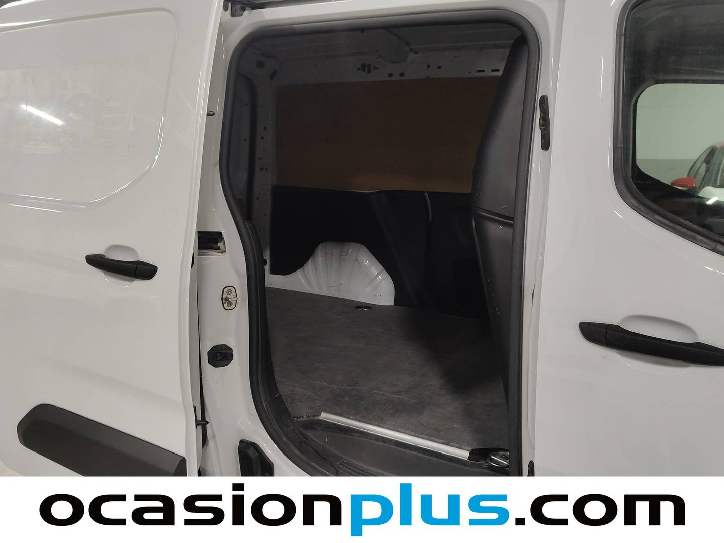 Foto asientos traseros Opel Combo Opel Combo Cargo Cargo 1.5 Diesel L 1000kg (102 CV)