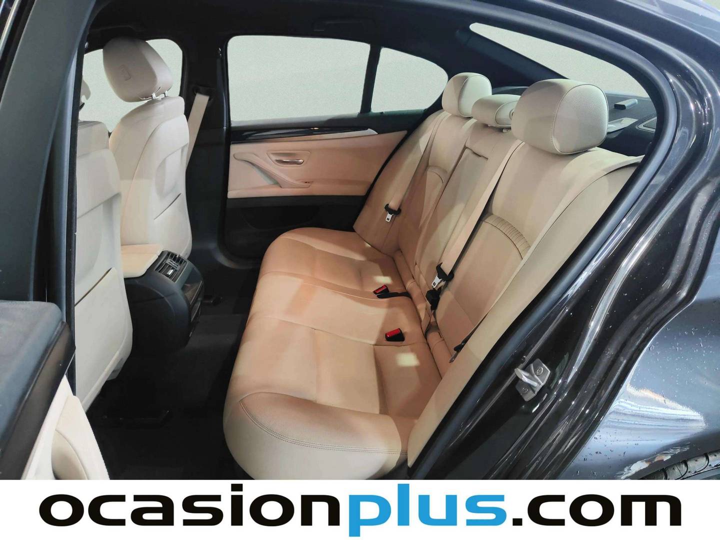 Foto asientos traseros BMW Serie 5 BMW Serie 5 520d (190 CV)