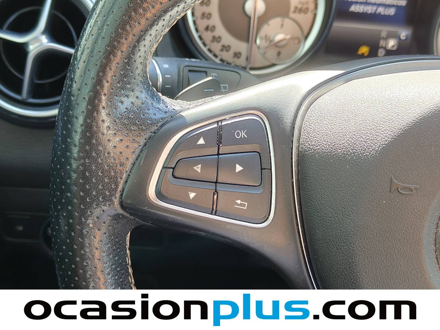 Foto Mercedes GLA Mercedes-Benz GLA 200 d Urban (136 CV)