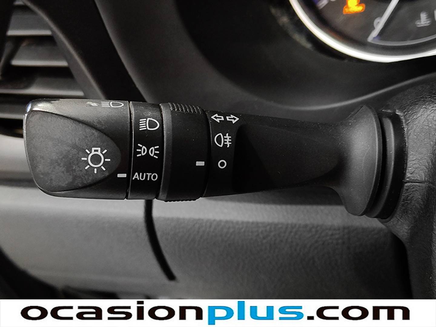 Equipamiento del Toyota Hilux Toyota Hilux 2.4 D-4D Doble Cabina GX (150 CV)