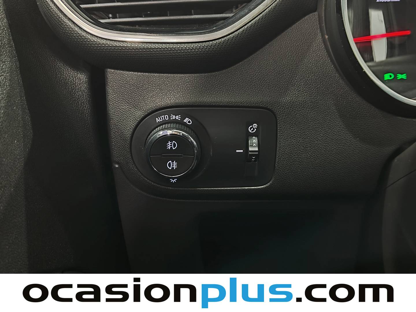 Foto Opel Crossland Opel Crossland 1.5D Business Elegance Auto (120 CV)