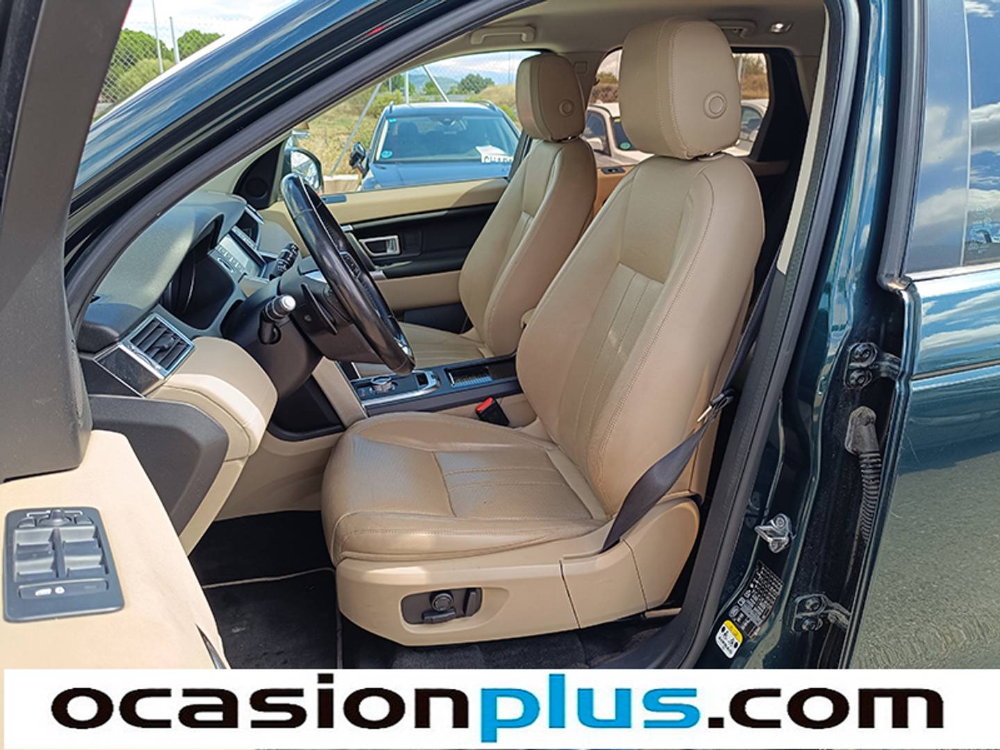 Foto Land Rover Discovery Sport Land Rover Discovery Sport 2.0L TD4 HSE 4x4 (180 CV) Auto