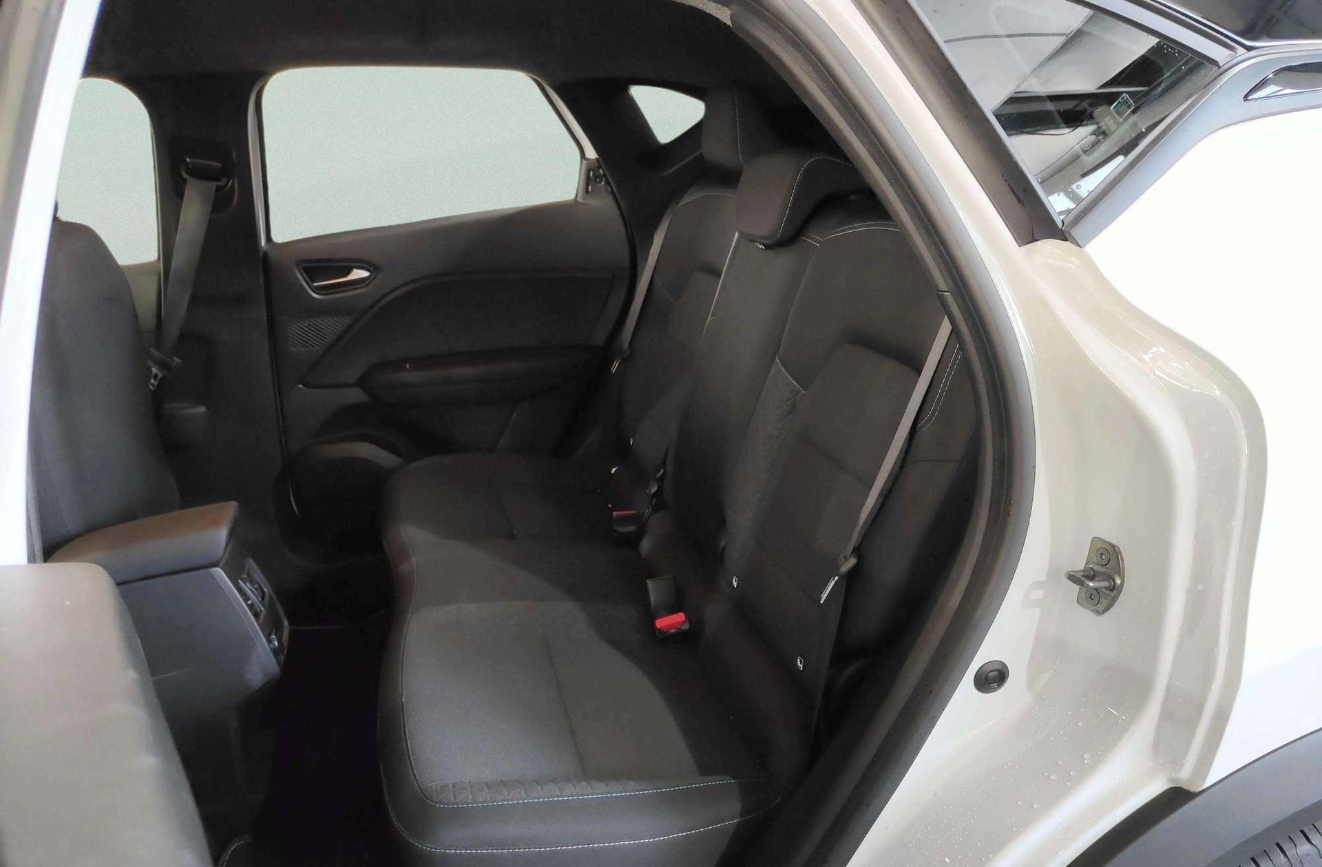 Renault Captur Evolution full hybrid E-Tech - foto 12