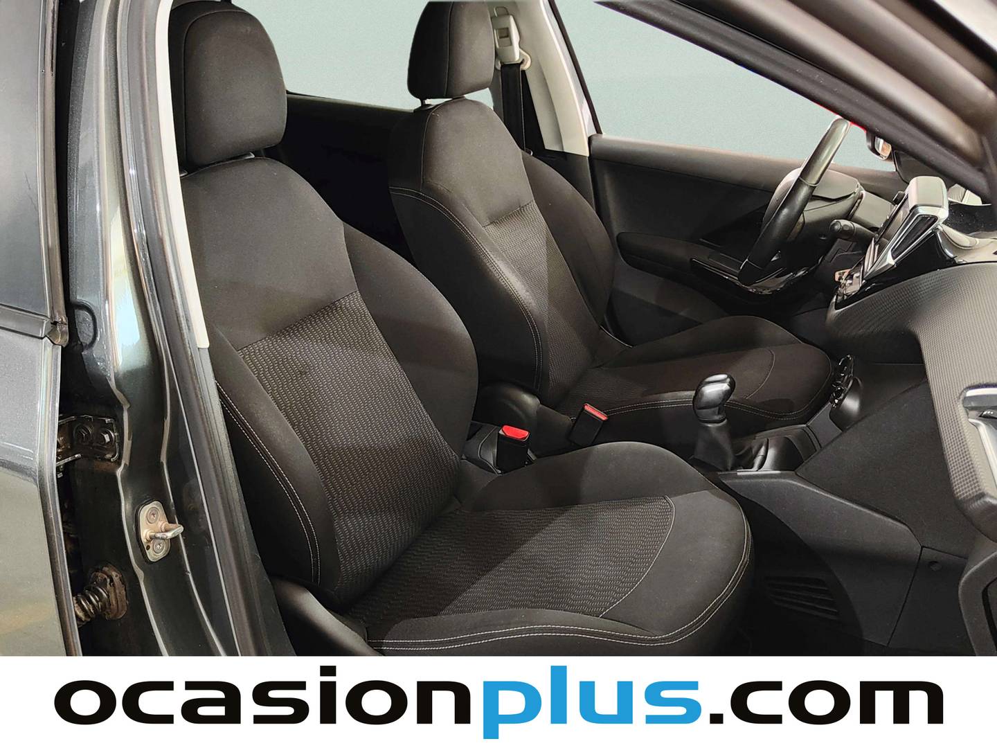 Peugeot 208 Peugeot 208 1.2L PureTech Style S (82 CV) gasolina