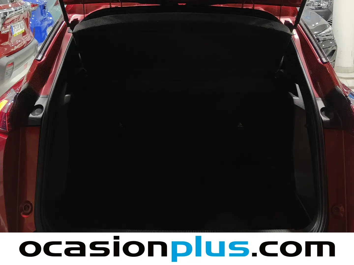 Foto Peugeot 2008 Peugeot 2008 BlueHDi 130 S&S Allure EAT8 (130 CV)