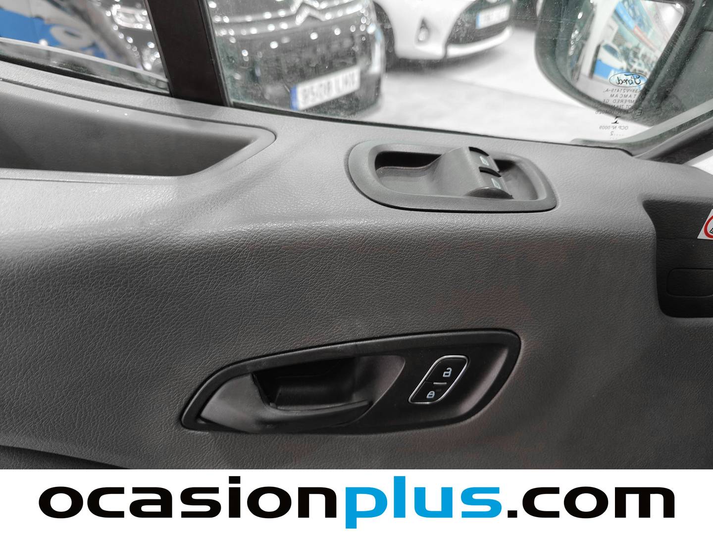 Foto Ford Transit Ford Transit Furgon 350 MHEV L2H2 Trend FWD (130 CV)