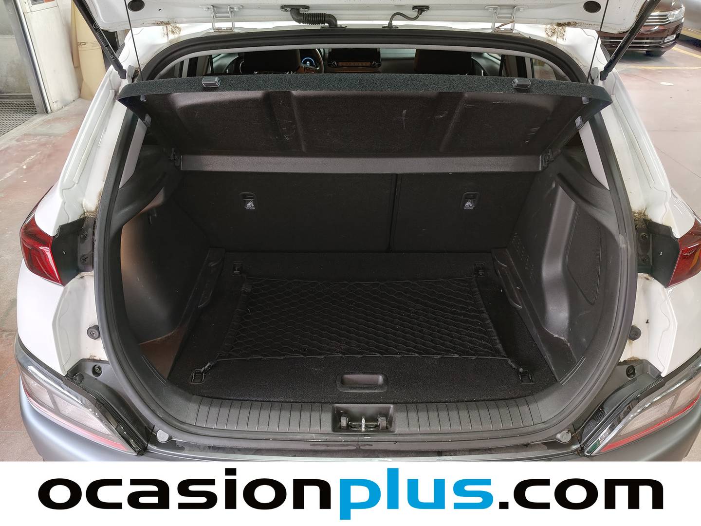 Fotos maletero Hyundai Kona Hyundai Kona 1.0 TGDi 48V Tecno 4x2 (120 CV)