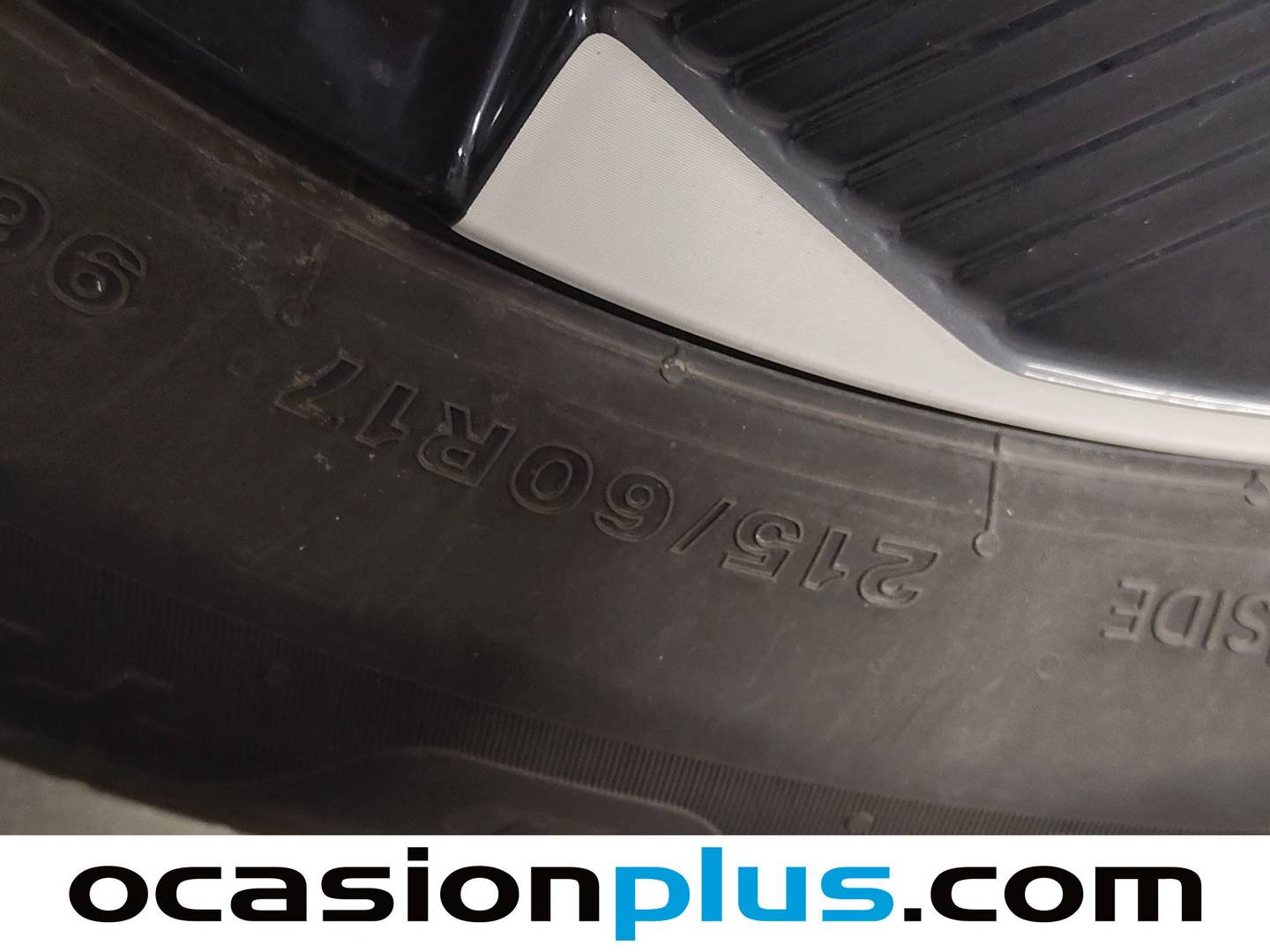 Peugeot 2008 Peugeot 2008 Allure Hybrid eDCS6 (145 CV) híbrido