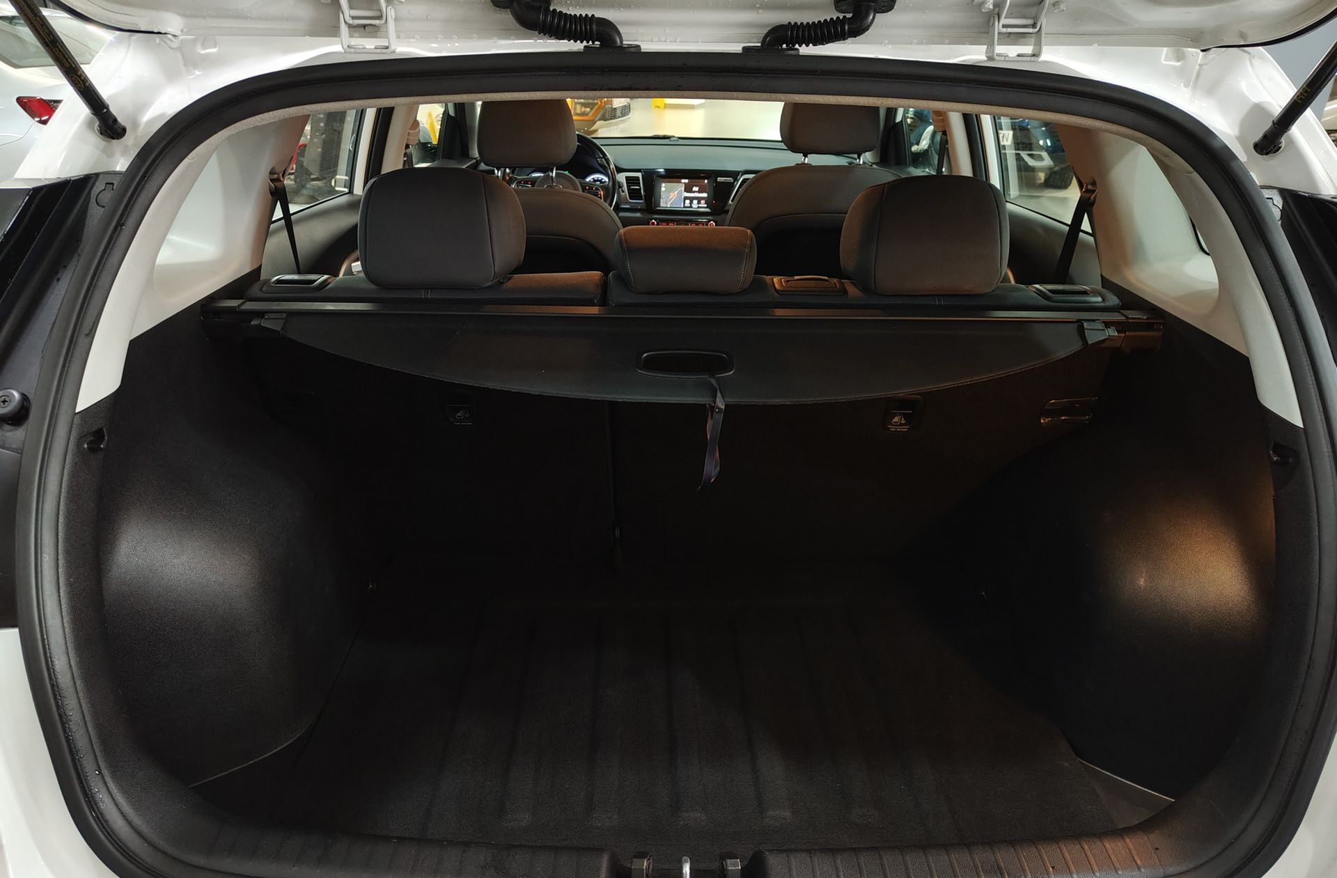 Kia Niro 1.6 GDi HEV Híbrido Drive - foto 16