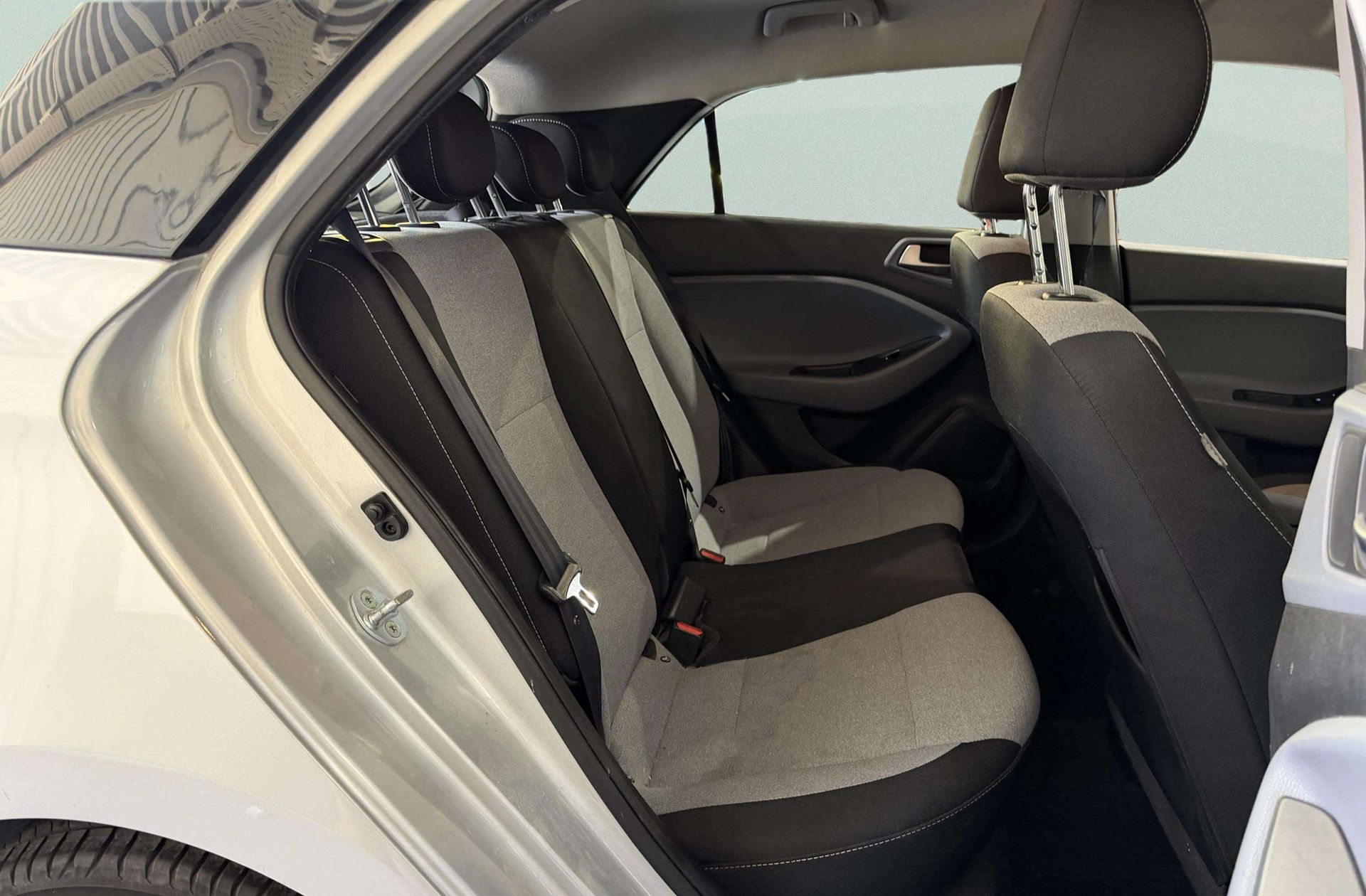 Hyundai i20 1.2 MPI Klass - foto 14