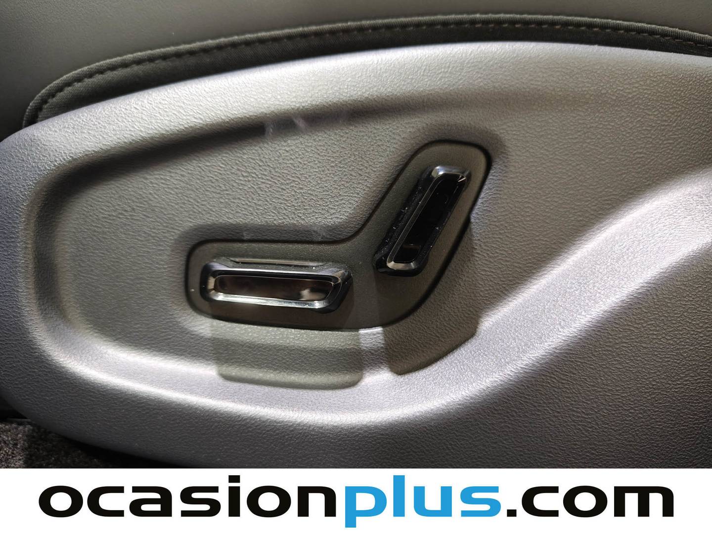 Acabados Geely Starray EM-i Geely Starray EM-i 1.5 PHEV PRO (262 CV)