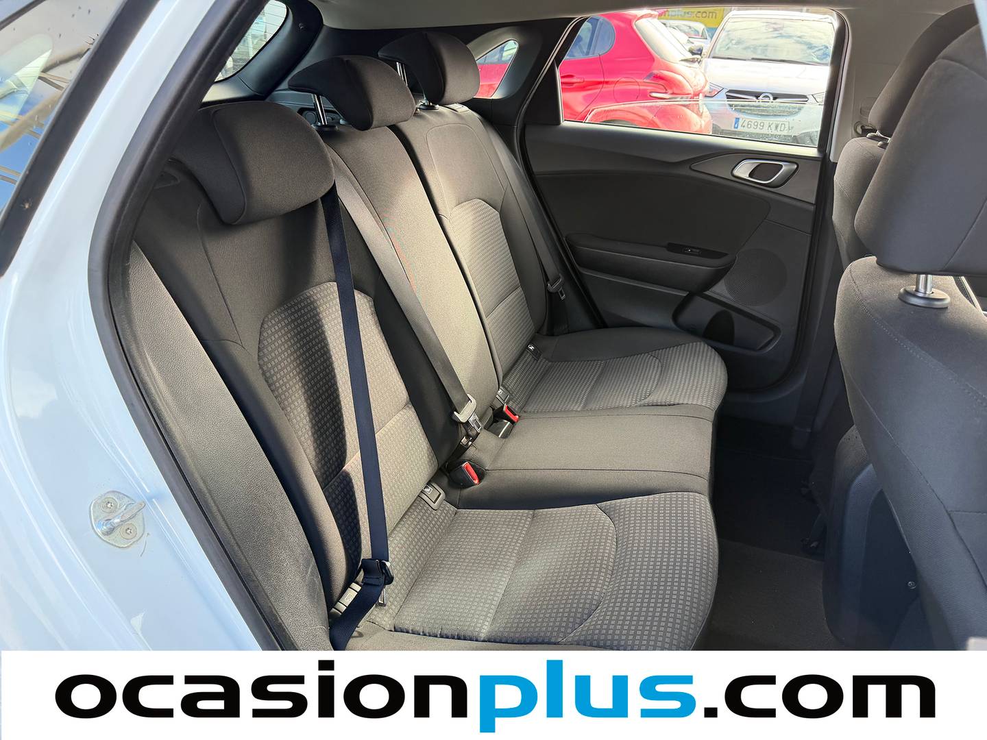 Foto KIA Ceed Kia Ceed 1.0 T-GDi Concept (120 CV)