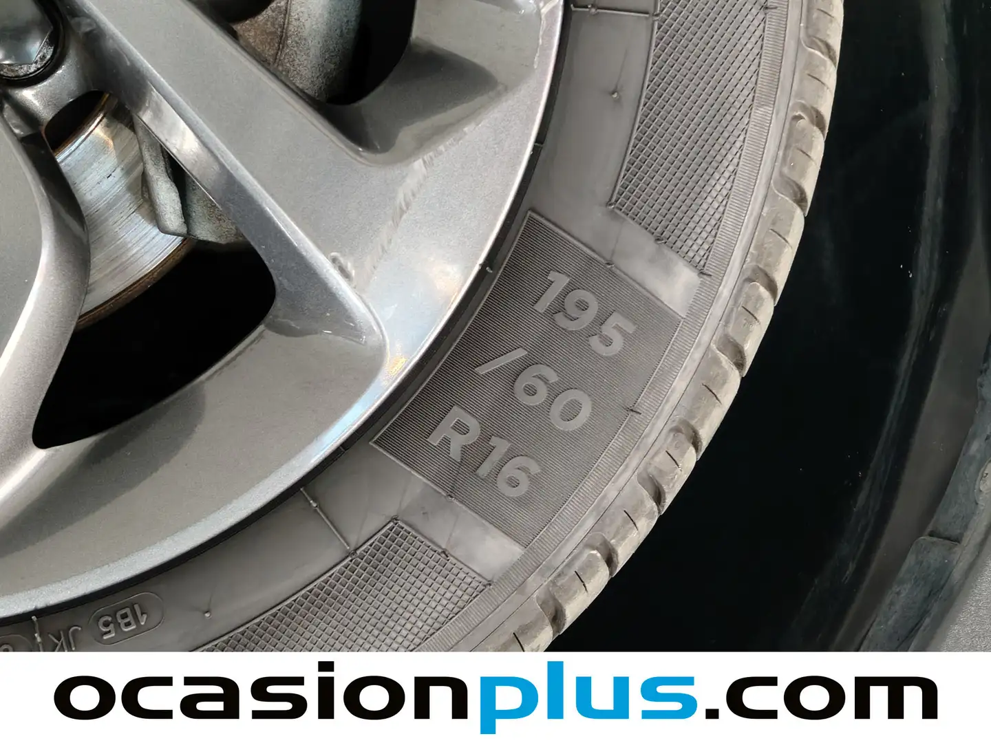 Foto Opel Crossland X Opel Crossland X 1.2 S&S Design Line 120 Aniversario (110 CV)