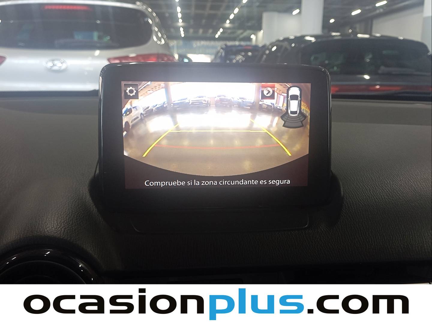 Equipamiento del Mazda Mazda2 Mazda Mazda 2 1.5 GE Black Tech Edition (90 CV)