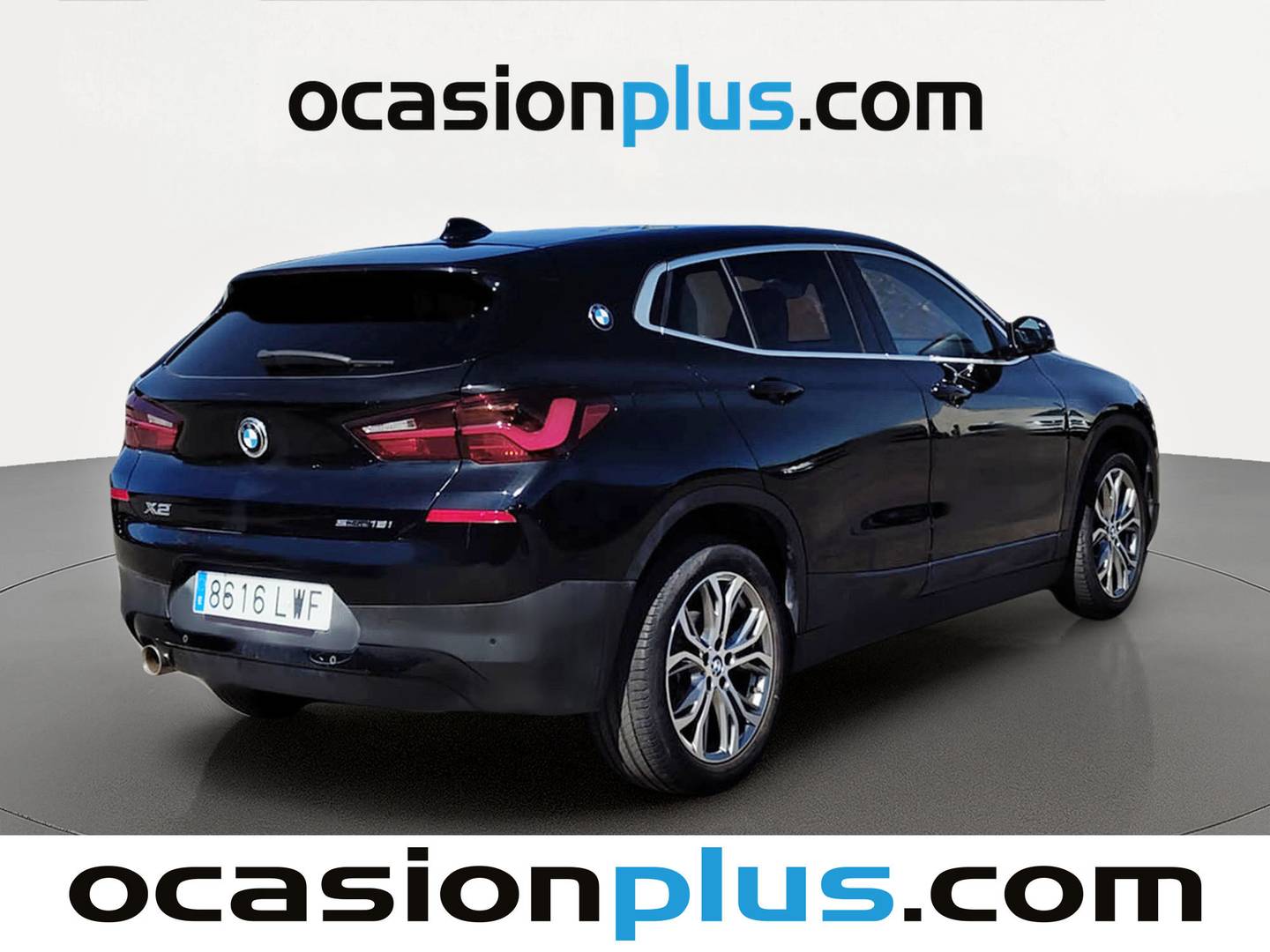 Foto trasera BMW X2 BMW X2 sDrive18i (136 CV) derecha