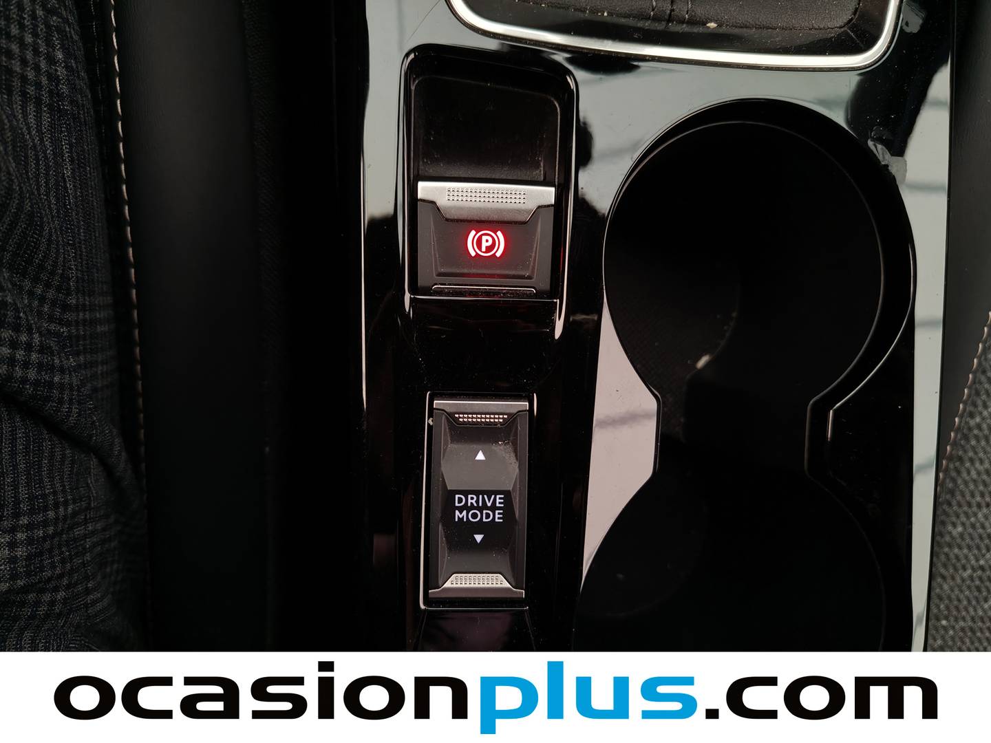 Foto Peugeot 2008 Peugeot 2008 PureTech 100 S&S Allure (100 CV)