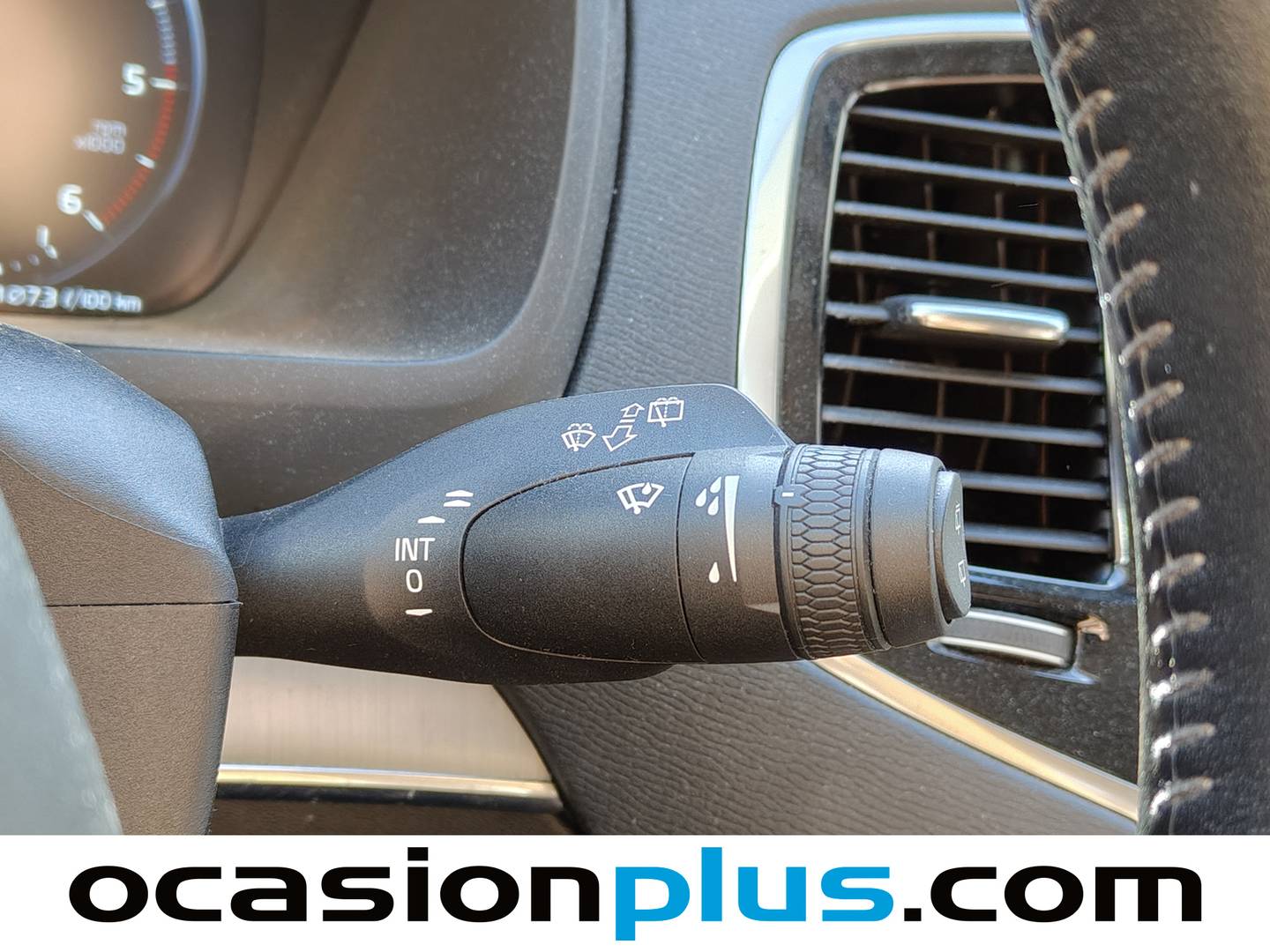 Foto Volvo XC90 Volvo XC90 B5 D Business Plus AWD Auto (235 CV)