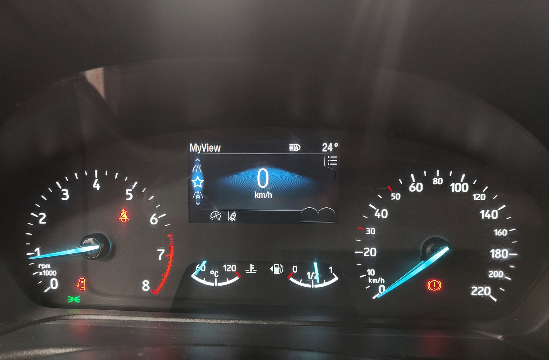 Ford Fiesta 1.0 EcoBoost MHEV ST-Line - foto 25
