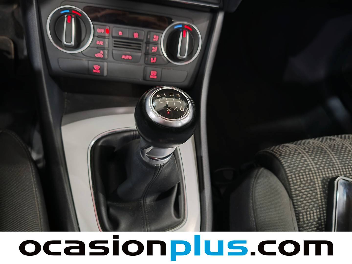 Foto Audi Q3 Audi Q3 sport edition 2.0 TDI (120 CV)