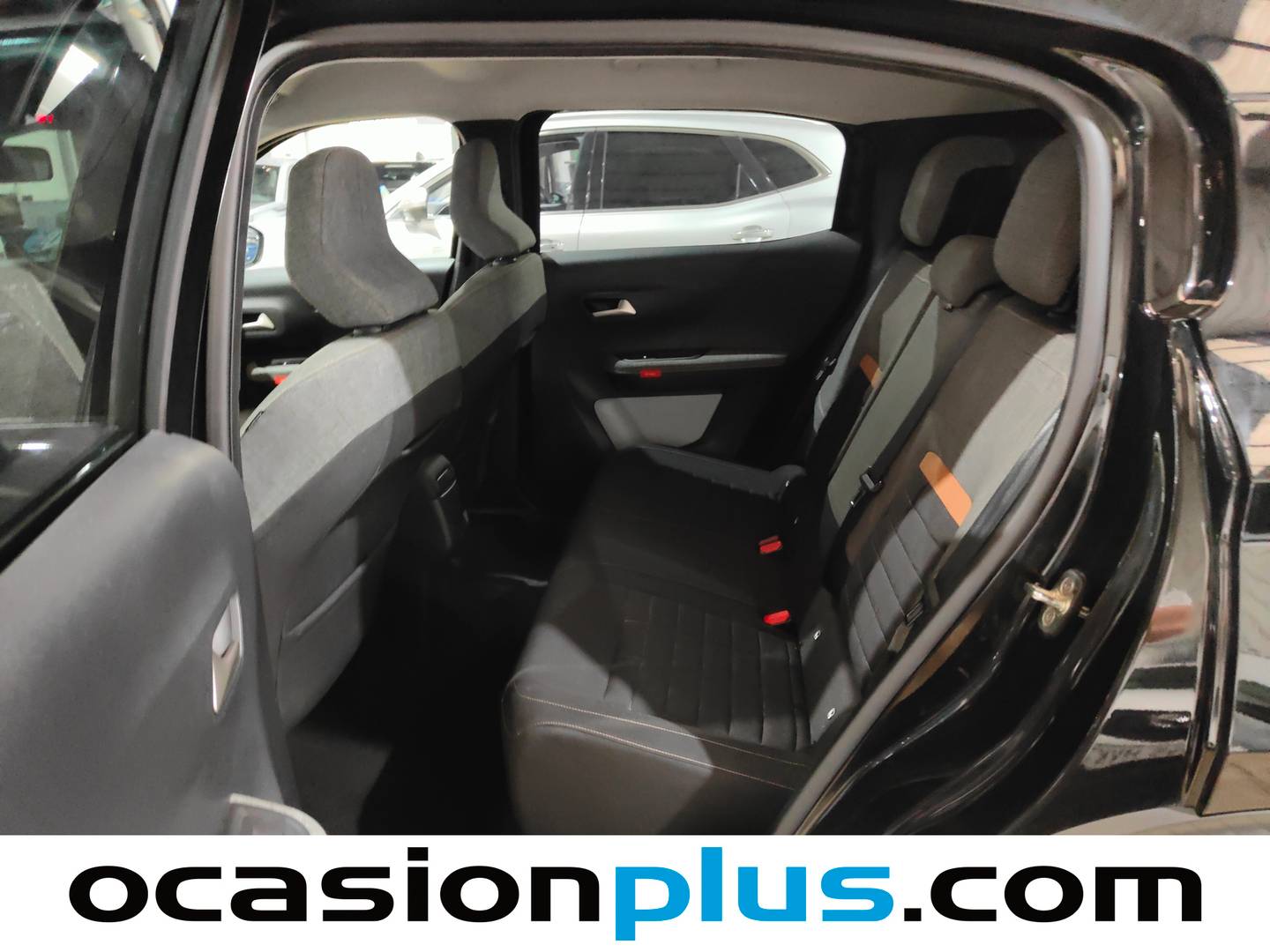 Foto asientos traseros Citroën C3 Aircross Citroën C3 Aircross Hybrid 145 Plus e-DCS6 (145 CV)