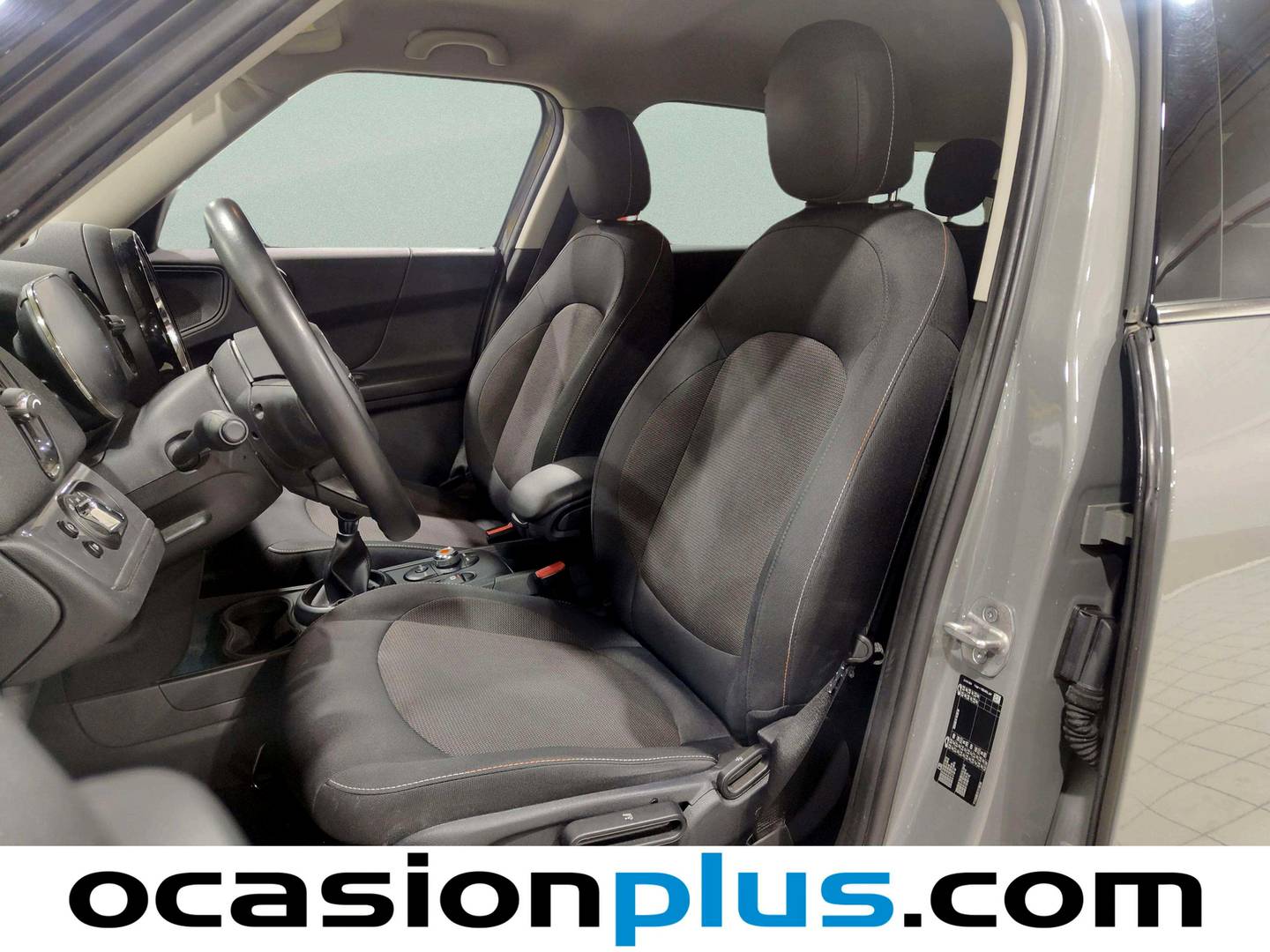 Foto asientos delanteros Mini Countryman MINI MINI Countryman One D  (116 CV)