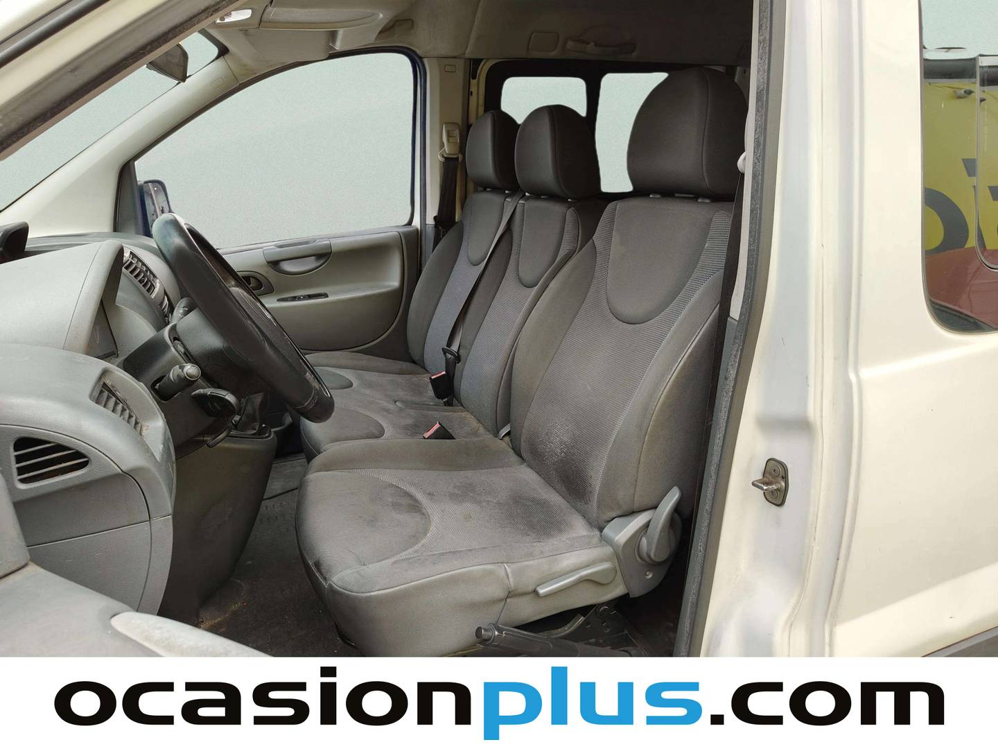 Foto asientos delanteros Citroën Jumpy Citroën Jumpy Combi Mixto 2.0 HDi 6 Plazas (120 CV)