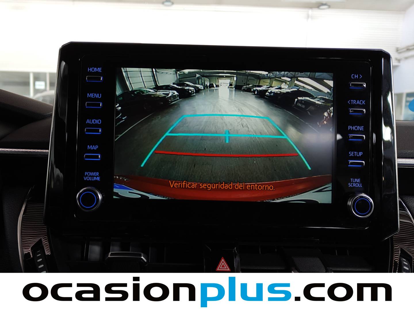 Equipamiento del Toyota Corolla Toyota Corolla Touring Sports 180H Style E-CVT (180 CV)