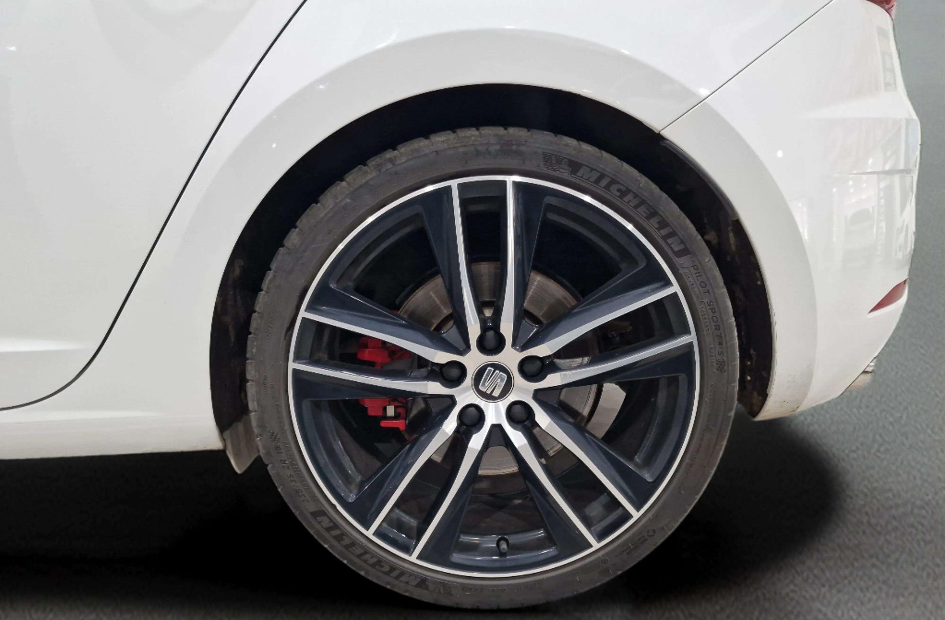 SEAT León 2.0 TSI Cupra DSG - foto 40