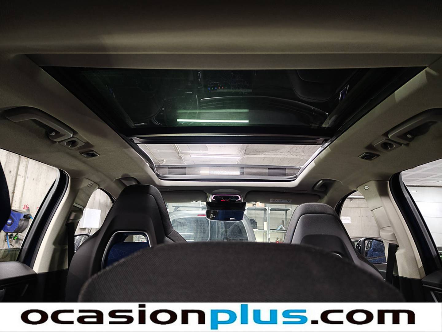 Extras y acabados del Lynk & Co 01 Lynk & Co 01 1.5 PHEV (261 CV)