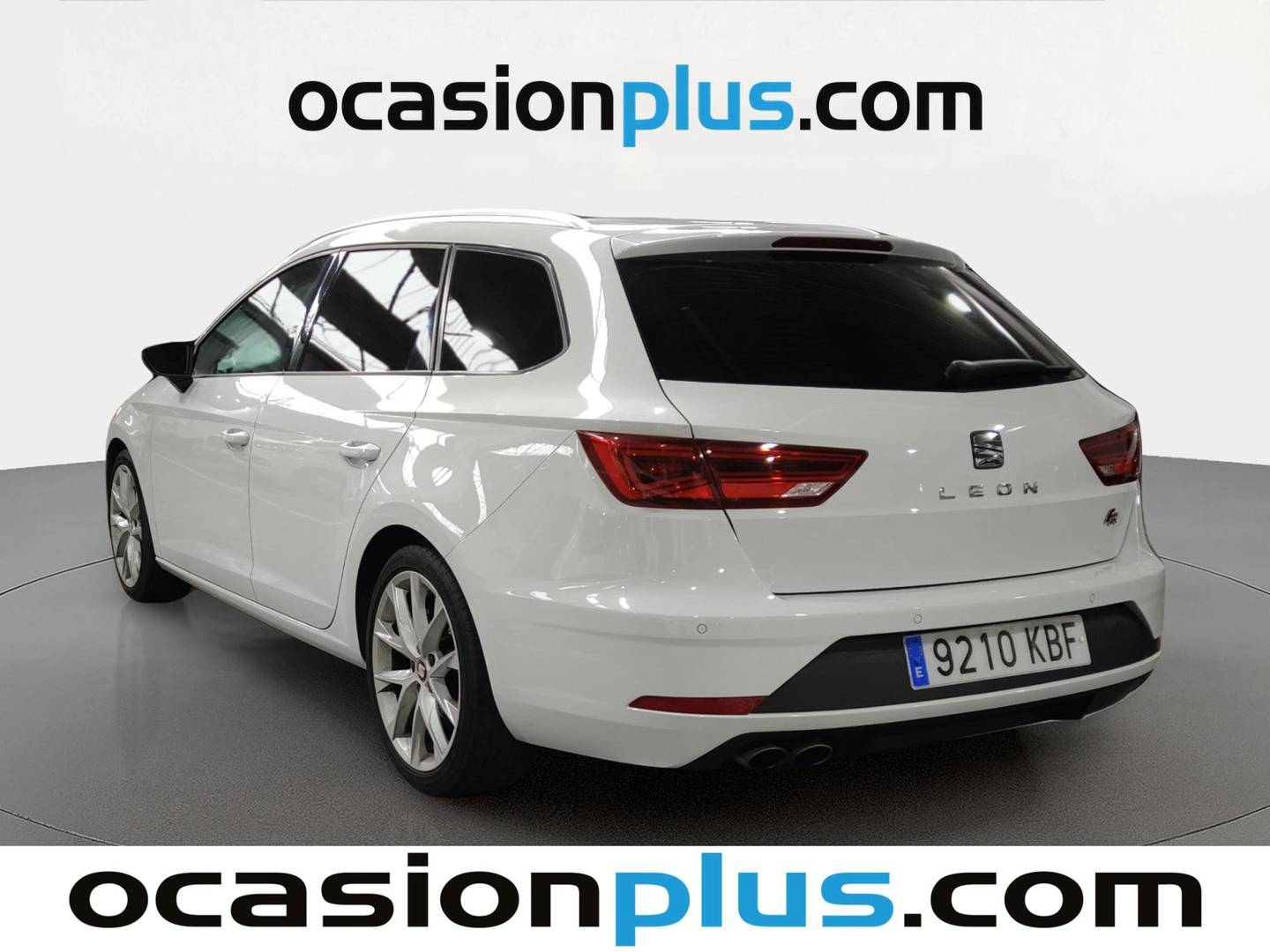 Foto trasera Seat León Seat León ST 1.4 TSI ACT S&S FR Plus (150 CV) izquierda