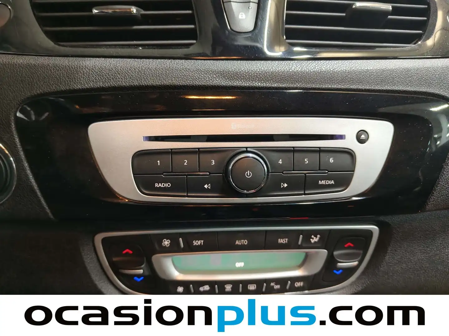 Foto Renault Scénic Renault Scenic dCi 130 Bose Energy (130 CV)