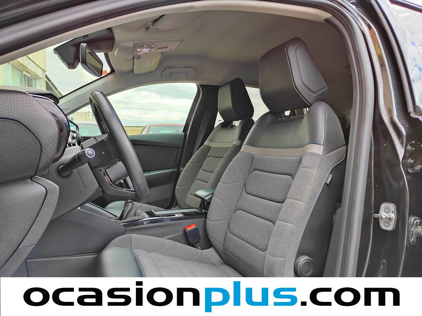 Foto asientos delanteros Citroën C4 Citroën C4 PureTech 130 S&S 6v Feel Pack EAT8 (130 CV)