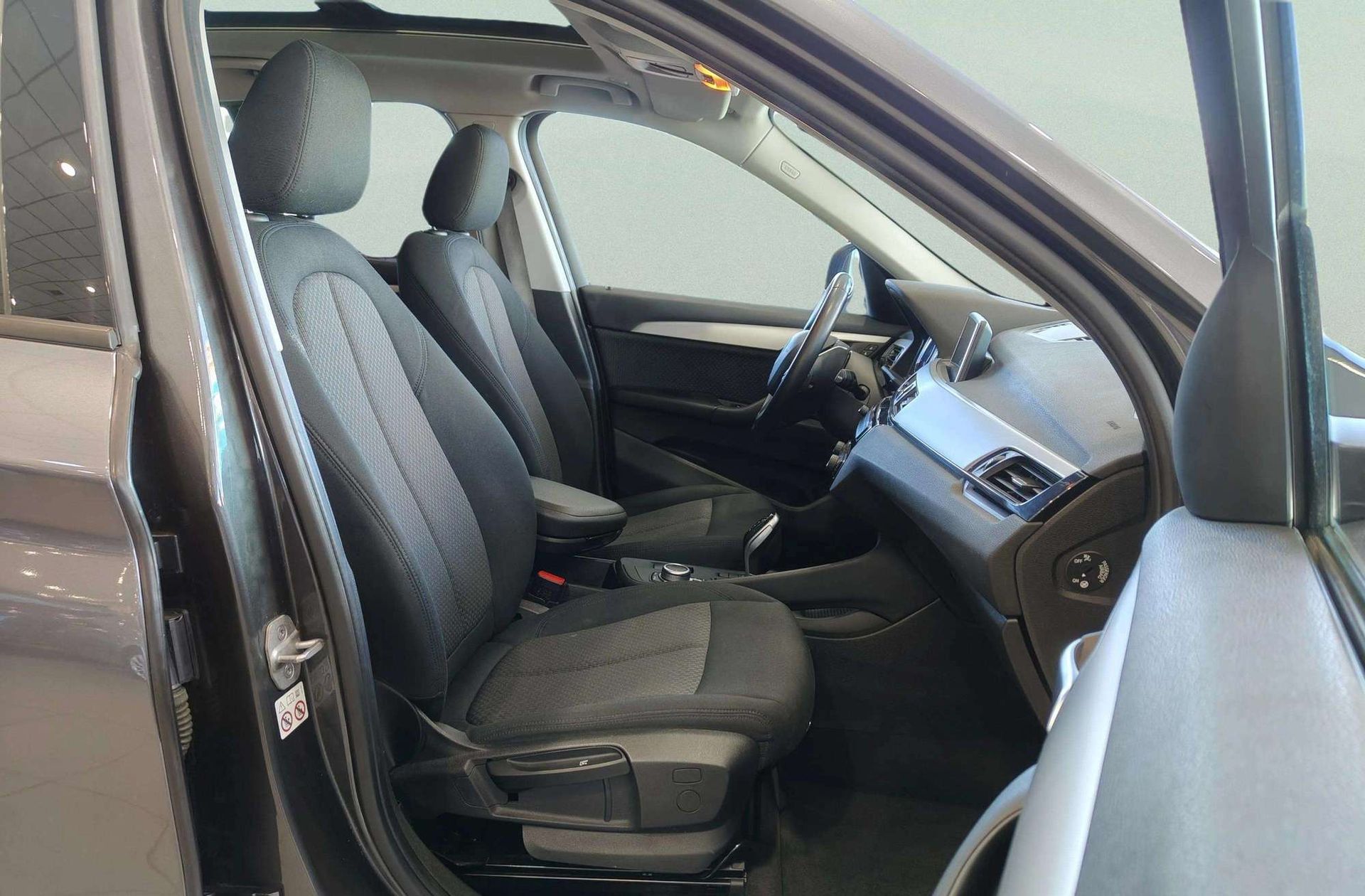 BMW X1 sDrive18i - foto 22