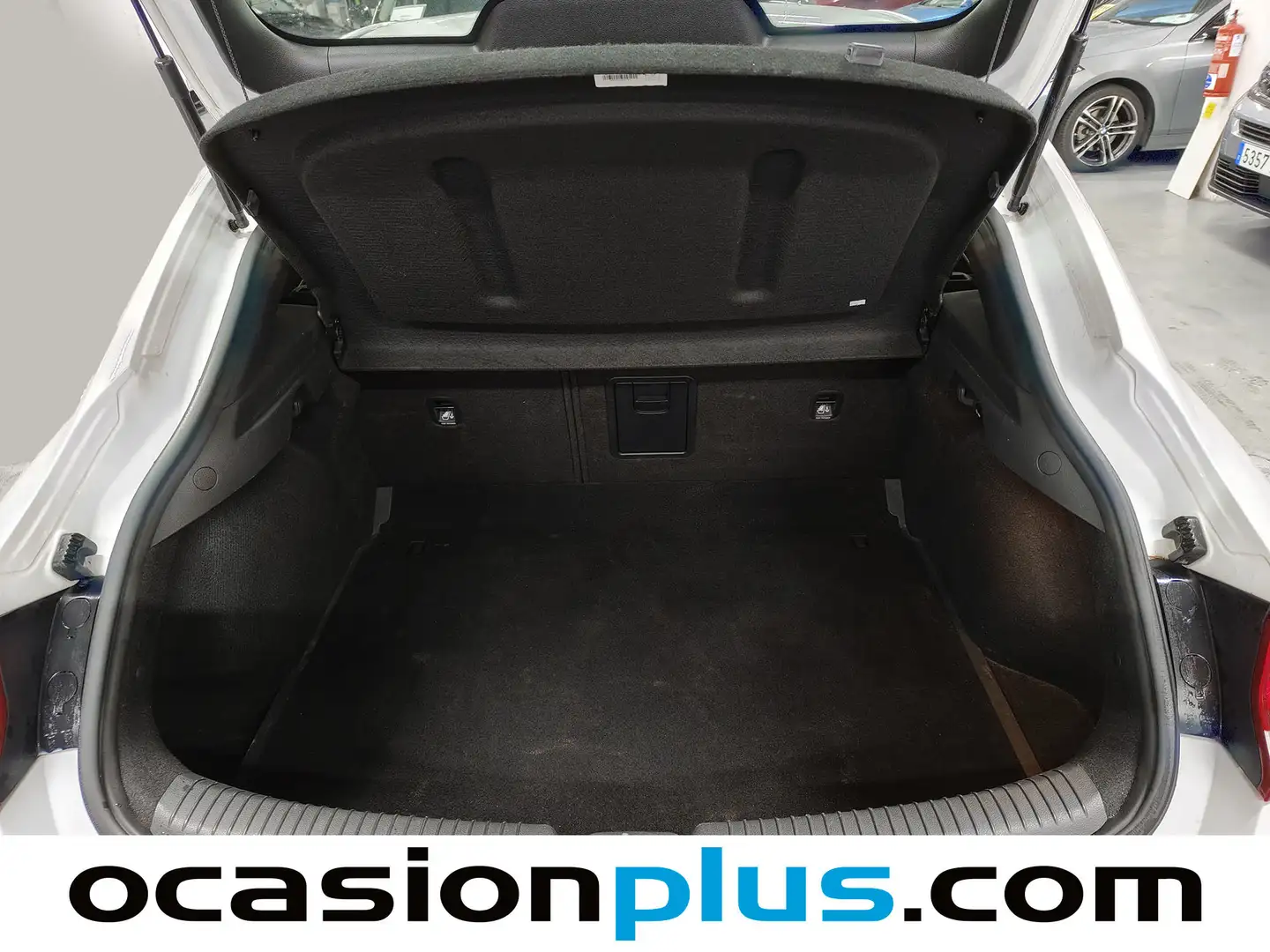 Foto Hyundai i30 Hyundai i30 Fastback 1.0 TGDI 48V Tecno (120 CV)