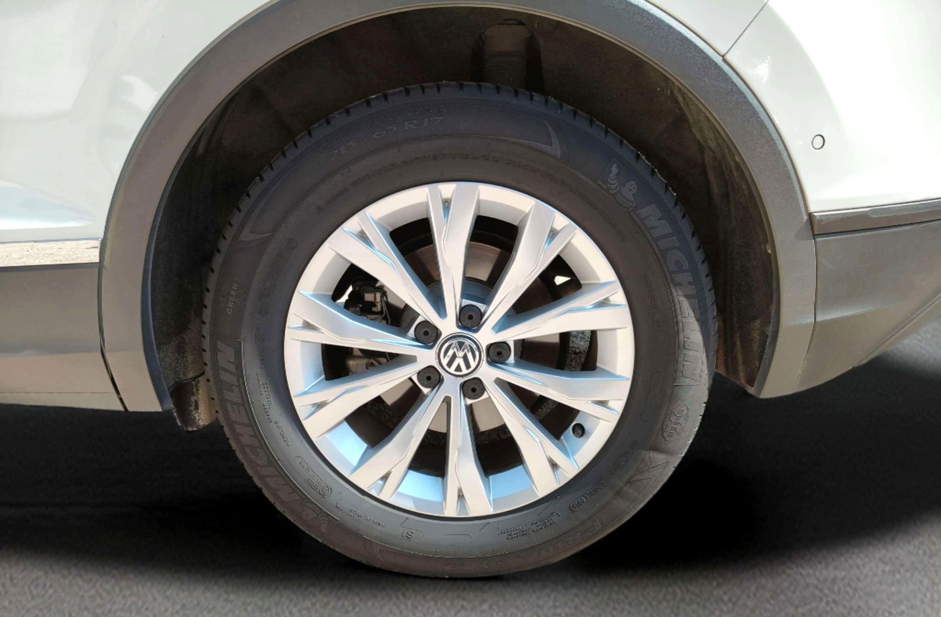 Volkswagen Tiguan Advance 1.5 TSI DSG - foto 37
