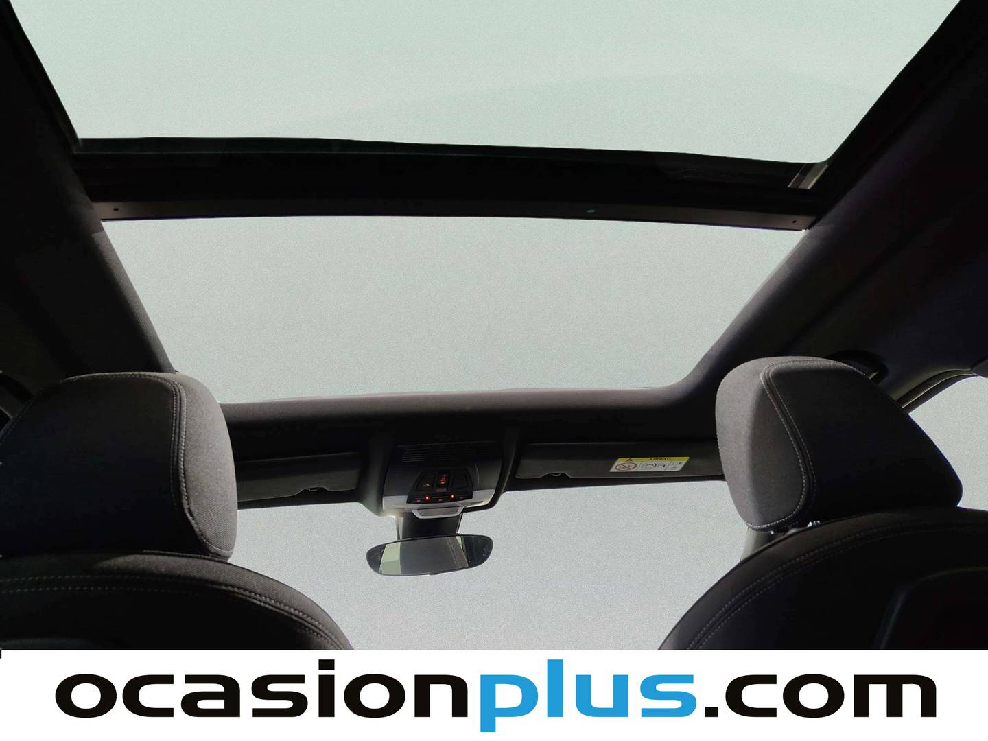 Extras y acabados del BMW X2 BMW X2 sDrive18i (136 CV)